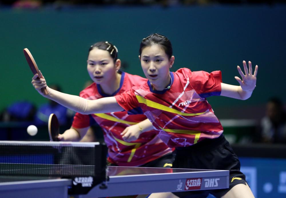 NG28app：意味深长！萨拉赫社媒晒与阿诺德、索博私下交流视频，引发球迷猜想.